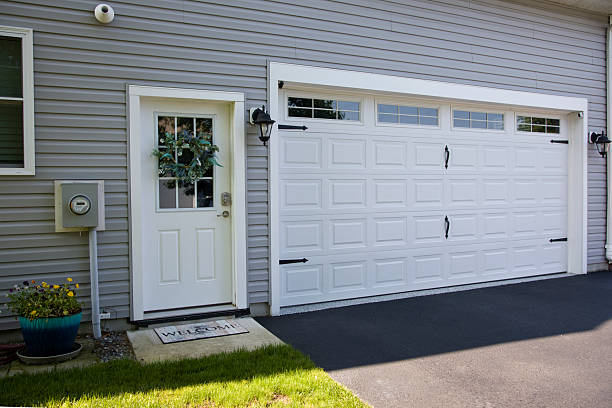 24/7 Emergency Garage Door Roller Replacement experts in New Burlington, OH